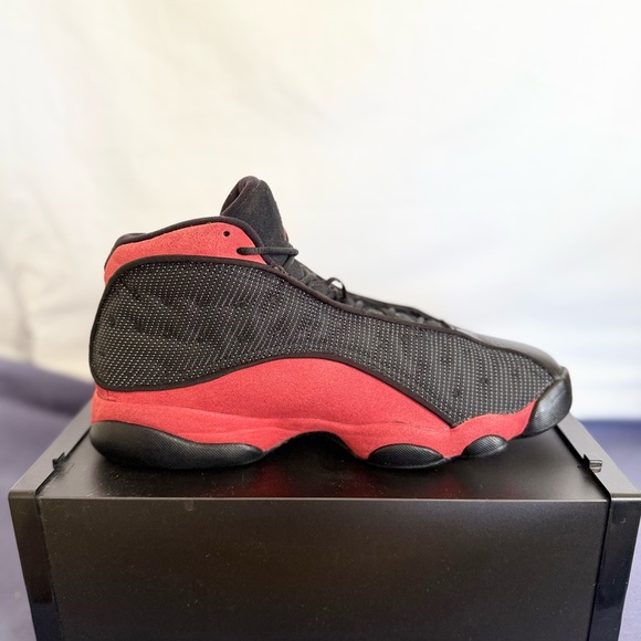 AUTHENTIC Jordan 13 Retro Bred size 10.5 414571-004 2017 PRE-OWNED - Picture 3 of 8